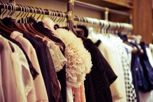 Clothes-Sharin-Economy